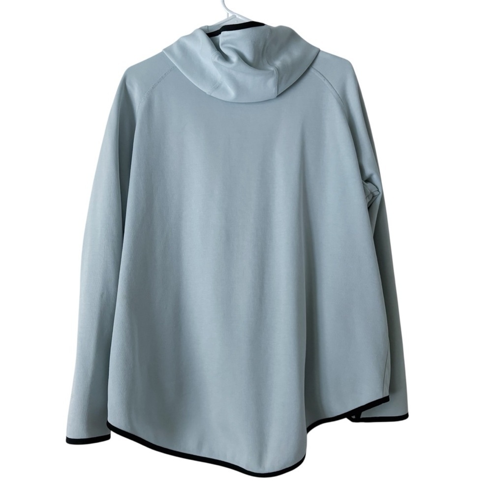 Nike Sportswear Women's Tech Fleece Full-Zip Cape Hoodie: XL - Picture 5 of 6
